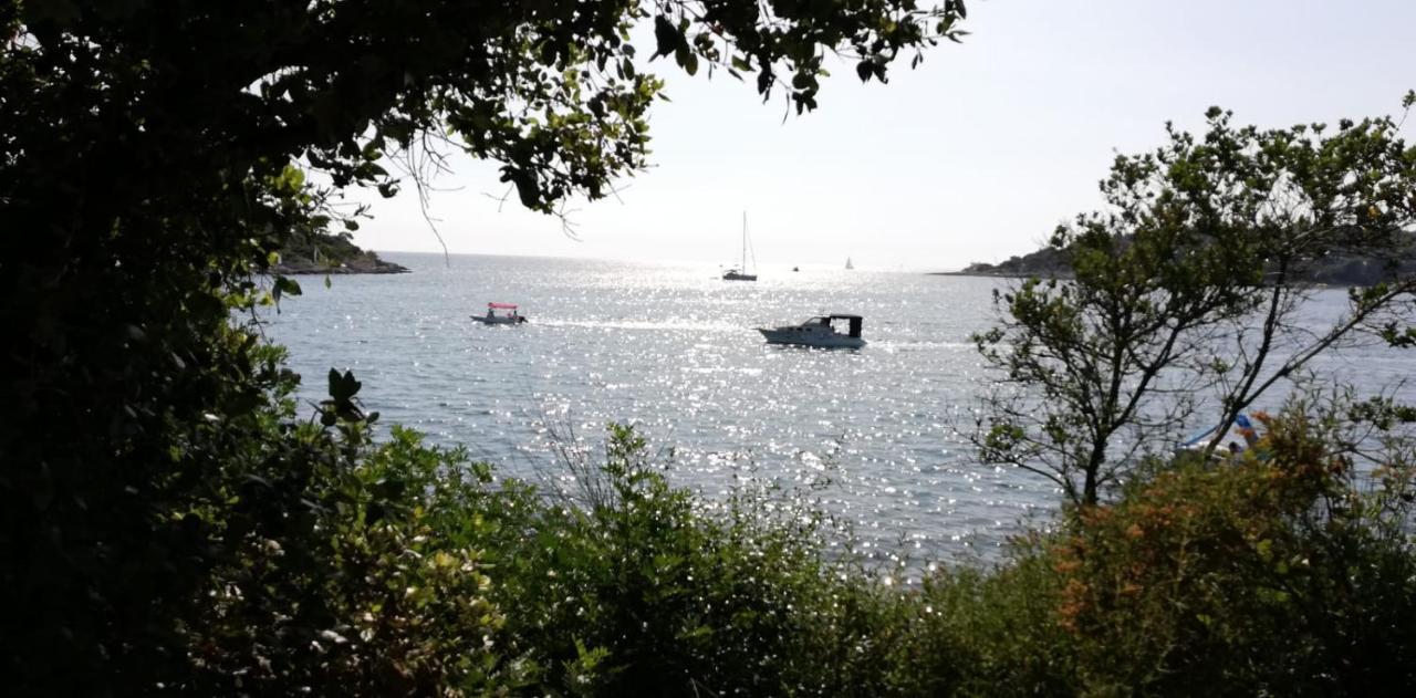 Apartman Emily, 6 Plus 2 Guests, Newly Refurbished Pula Bagian luar foto